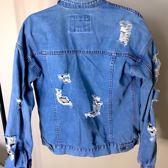 FOREVER 21 Men’s Distressed Denim Jacket - Picture 2 of 3